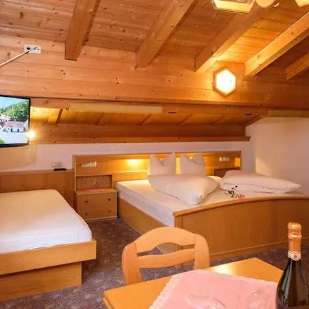 아파트 Apartmenthaus Dias *