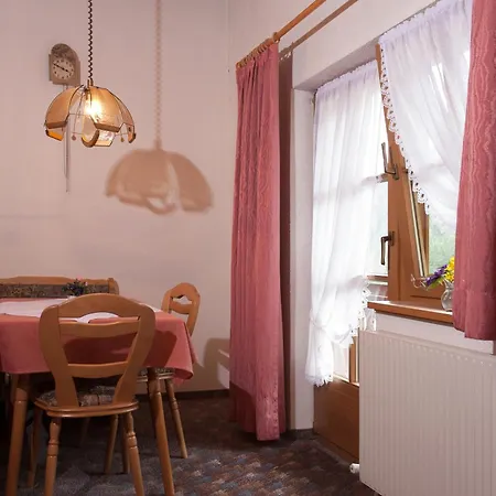 Apartmenthaus Dias Apartmán Kappl (Landeck)